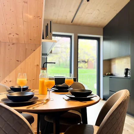 Luxury Family Apartment, Free Parking, Ac, Ps4
