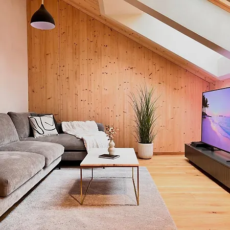 Apartman Luxury Family Apartment, Free Parking, Ac, Ps4 *