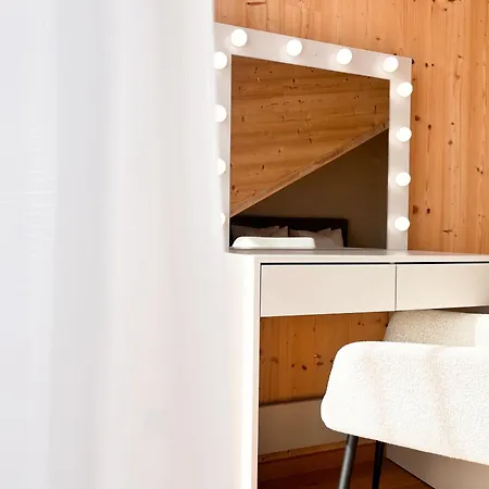 Luxury Family Apartment, Free Parking, Ac, Ps4 *